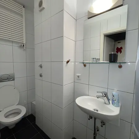 Griffin Am Neumarkt Hotel 3*