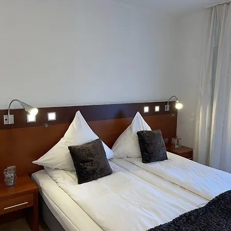 Hotel Griffin Am Neumarkt